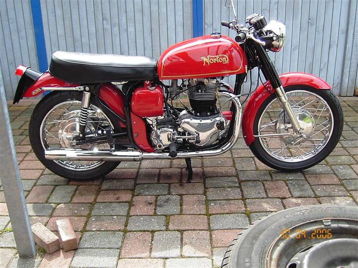 Norton 99 billede 1