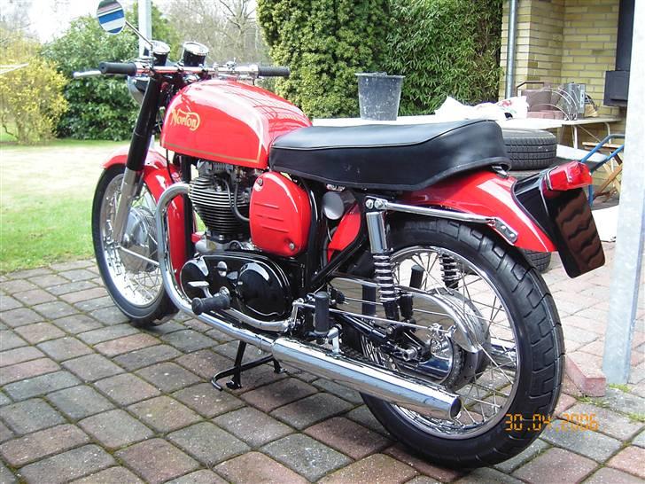 Norton 99 billede 3
