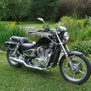 Honda shadow vt. 700