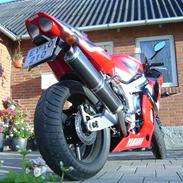 Yamaha R6  **solgt** 
