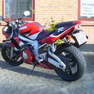 Yamaha R6  **solgt** 