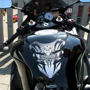 Yamaha R6