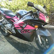 Honda CBR 600 F2