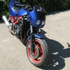Yamaha Fz 750 streetfigther