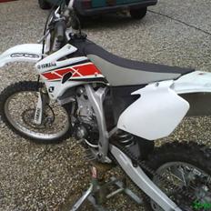 Yamaha yzf 450 solgt