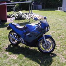 Suzuki gsx 250 r solgt