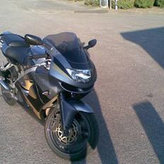 Kawasaki ZX6R  SOLGT