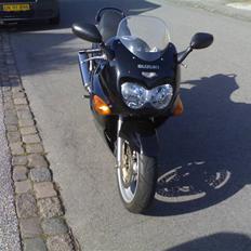 Suzuki GSX600 F