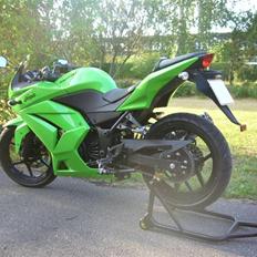 Kawasaki Ninja 250r