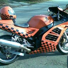 Suzuki RF 900 R SOLGT