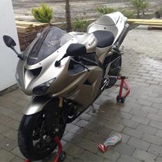 Kawasaki zx10r