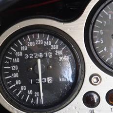 Kawasaki zx9r *til salg*