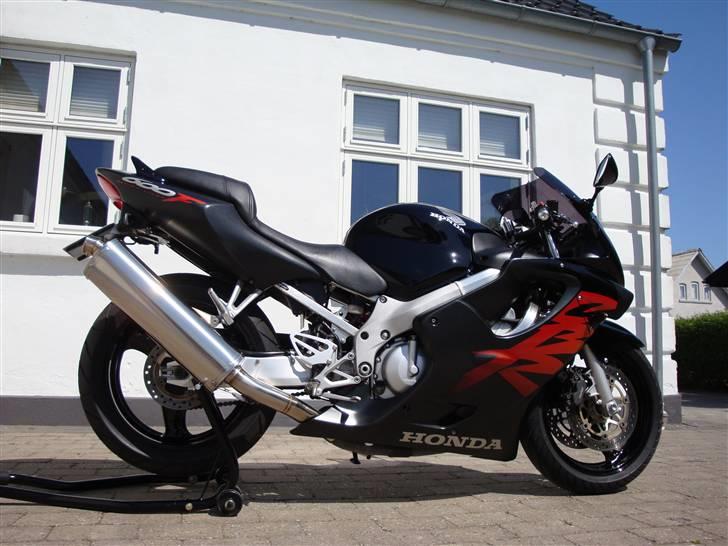 Honda CBR 600 F4 billede 8