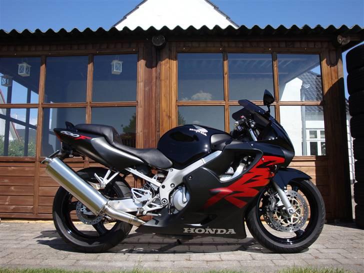 Honda CBR 600 F4 billede 9