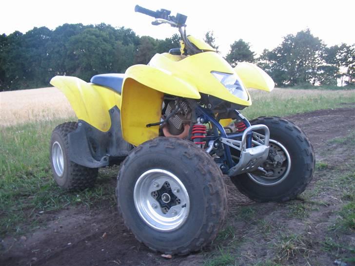 Suzuki LT-z250k7 billede 5