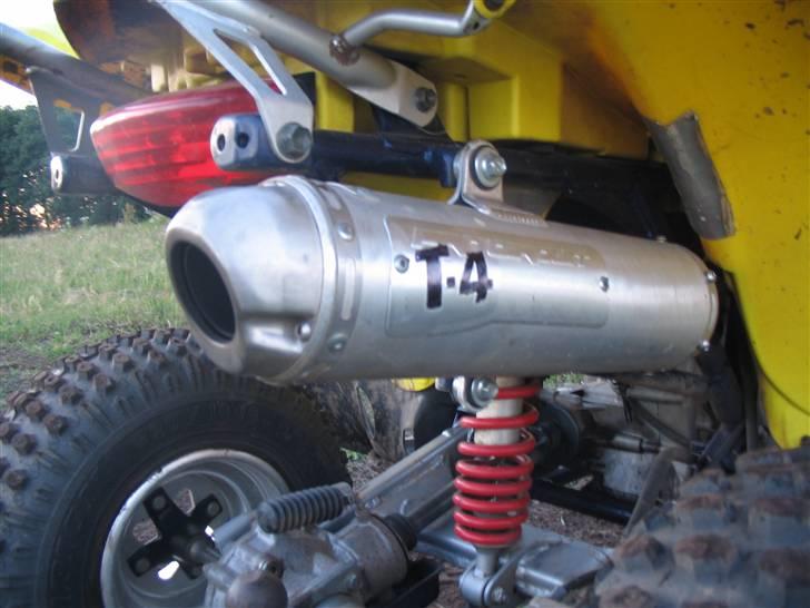 Suzuki LT-z250k7 billede 8