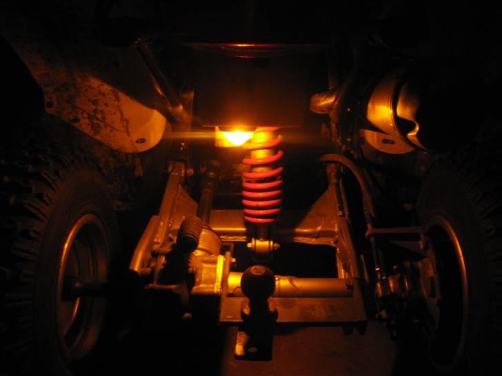 Suzuki LT-z250k7 billede 10