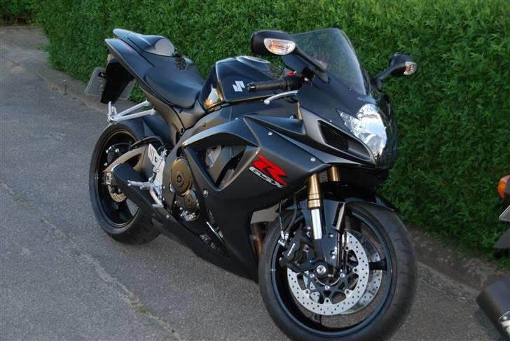 Suzuki Gsxr-600 k7 "SOLGT" billede 13