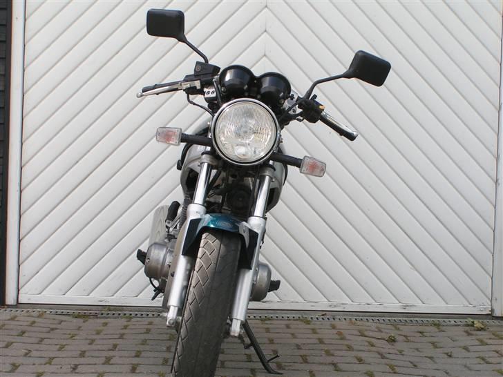 Suzuki GS 500 EU billede 5