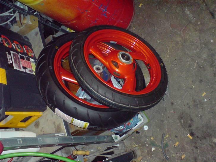 Yamaha FZR 600 "SOLGT" billede 7