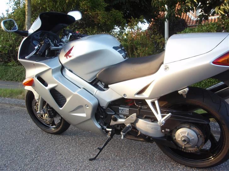 Honda VFR 800 billede 5