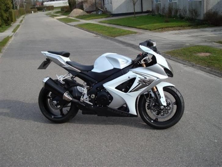 Suzuki GSX-R 1000 K8 (TIL SALG) - Billeder af mc-er ...