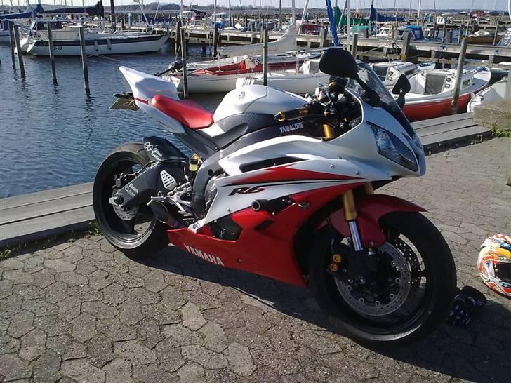 Yamaha YZF R6 [Solgt] billede 1