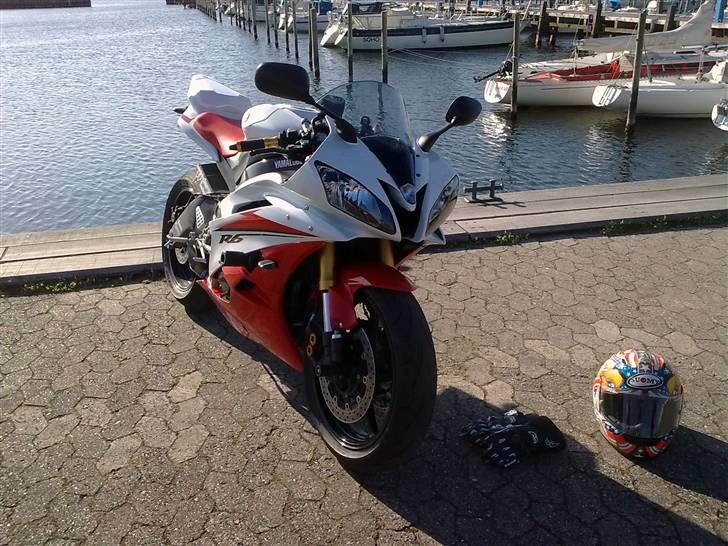 Yamaha YZF R6 [Solgt] billede 2