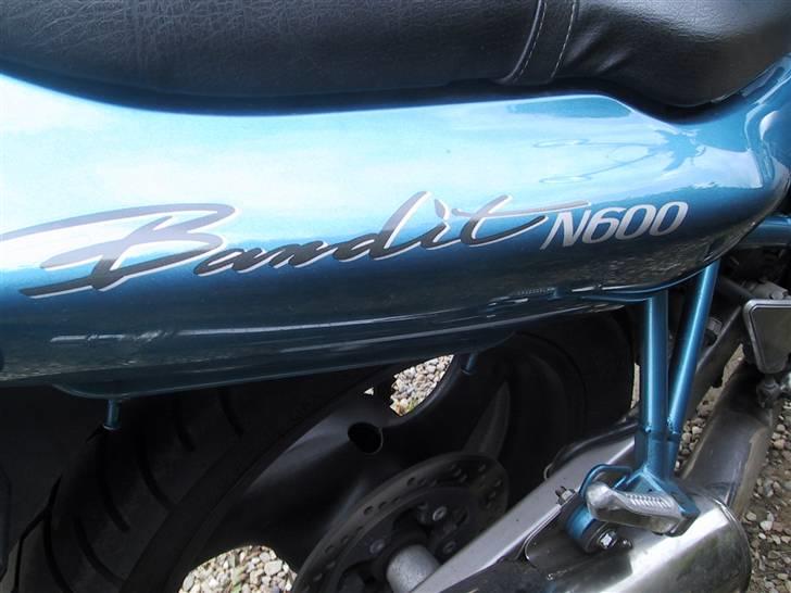 Suzuki gsf600 bandit n billede 3