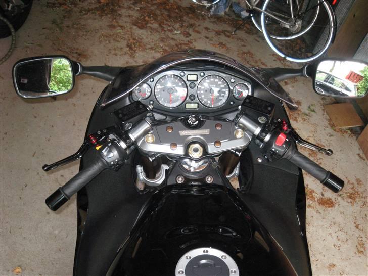 Suzuki GSXR1300 Hayabusa Solgt!! - Og så er de pisse rare at køre med.. billede 10