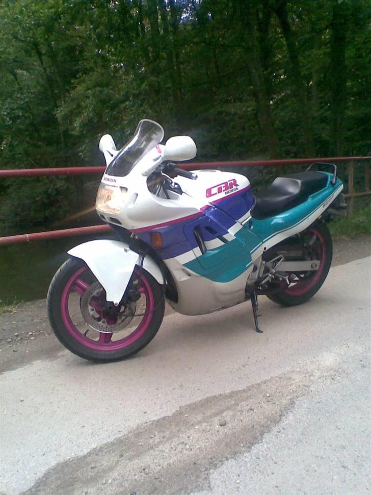 Honda CBR600 f PC23 *SOLGT* billede 16