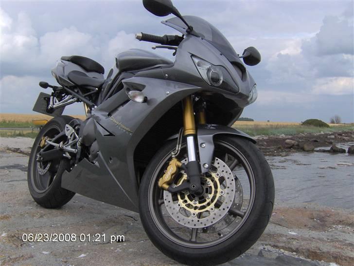 Triumph Daytona 675 (SOLGT)  - Smuk som bare fanden  billede 1