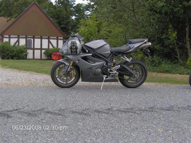 Triumph Daytona 675 (SOLGT)  billede 10