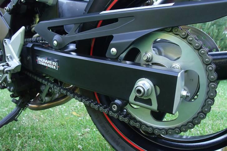 Suzuki SV650AK7   SOLGT - Kædefedt er No Go billede 9