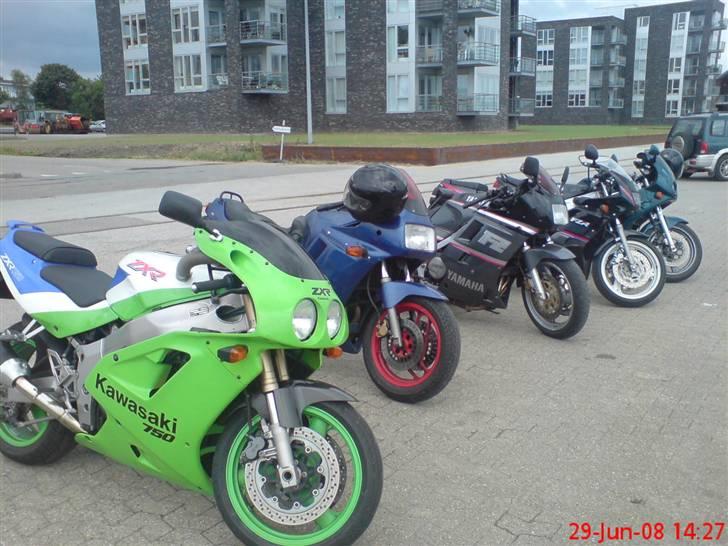 Yamaha FZ 750 Genesis - Træf billede 6