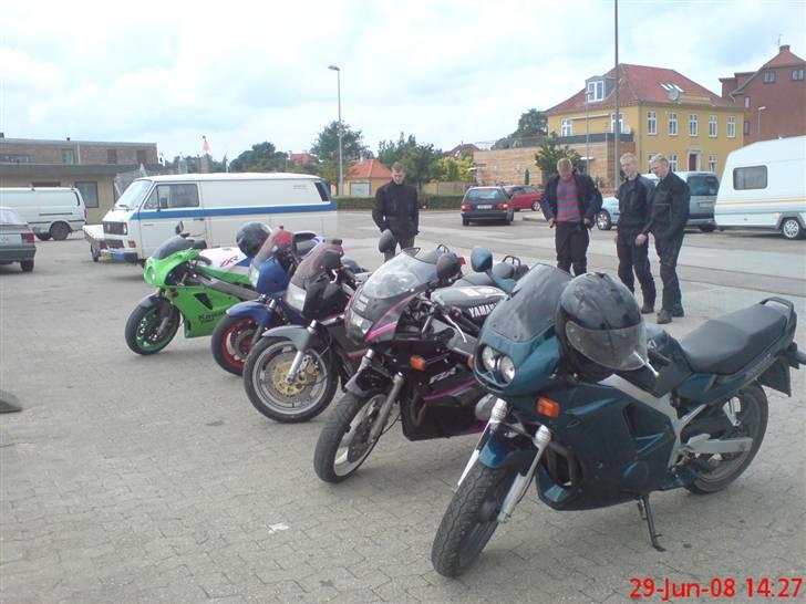 Yamaha FZ 750 Genesis - Træf billede 8