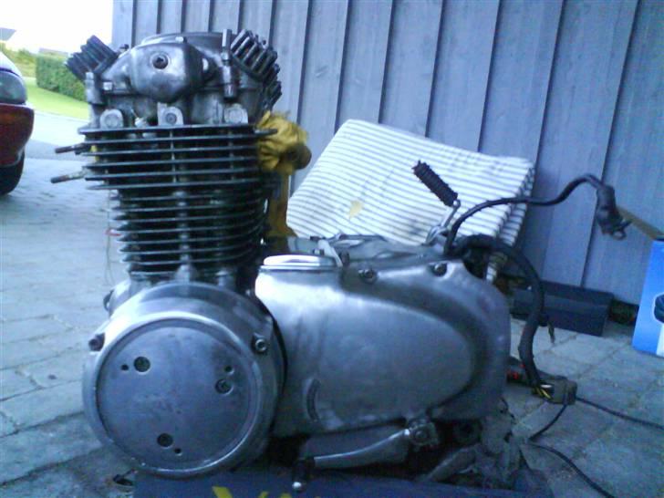 Honda CB(RatRod/Bobber)550F K1 billede 3