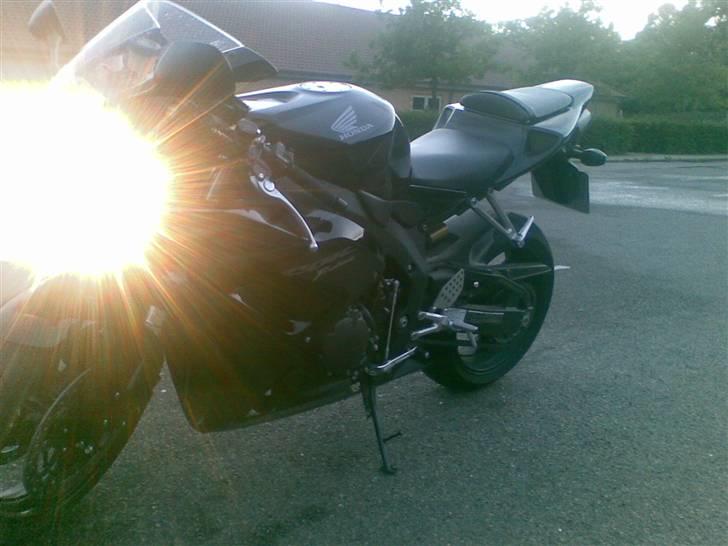 Honda cbr1000rr fireblade billede 6