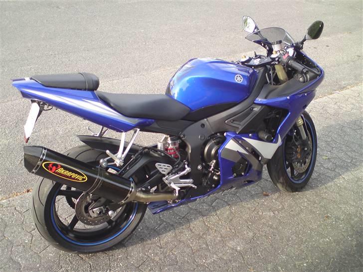 Yamaha YZF R6 billede 1