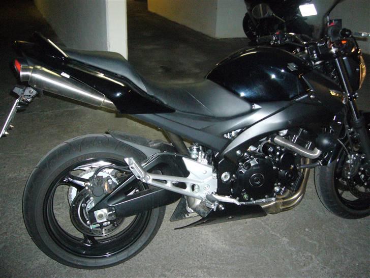 Suzuki GSR600 AK8 billede 5