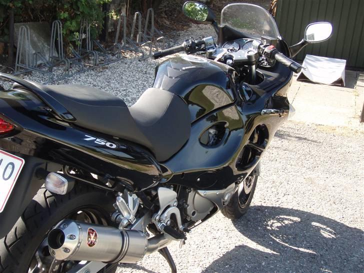 Suzuki gsx 750 f k6 billede 10