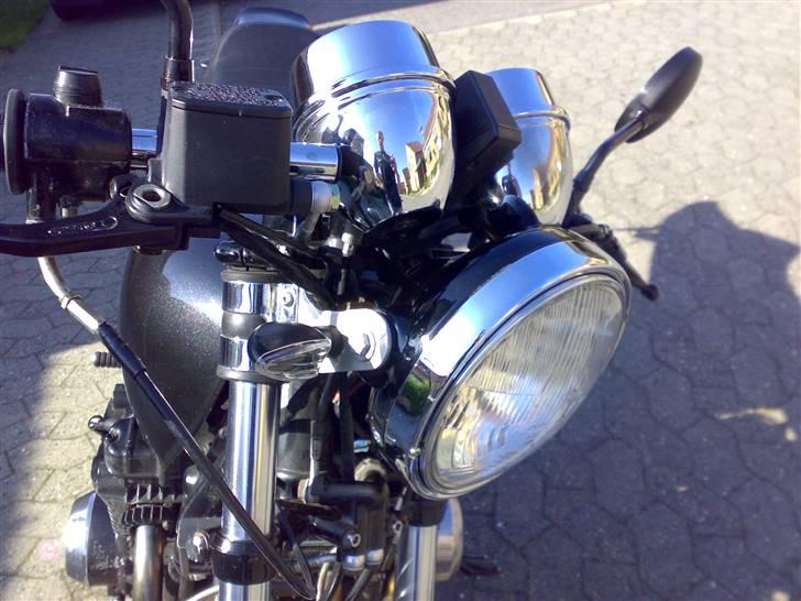 Kawasaki Z 650 - De hvide miniblink sad på ved overtagelsen..... billede 13