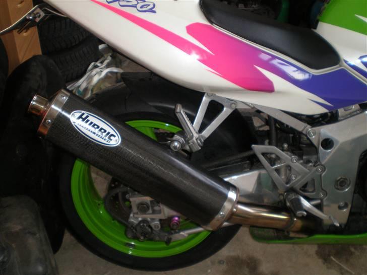 Kawasaki zxr 750 solgt billede 14