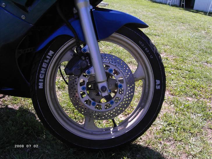 Suzuki gsx 250 r solgt billede 9