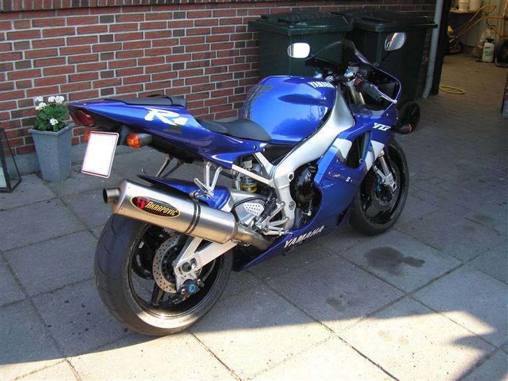 Yamaha YZF-R1 billede 6