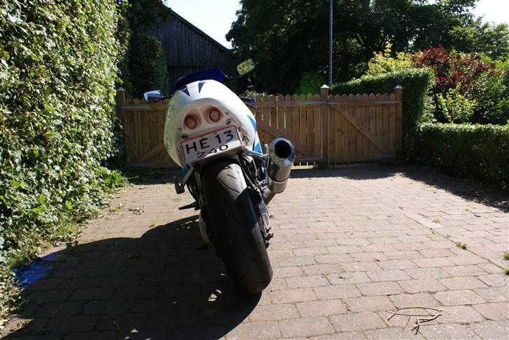 Suzuki gsxr 600  SOLGT billede 4