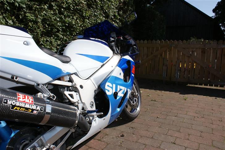 Suzuki gsxr 600  SOLGT billede 5