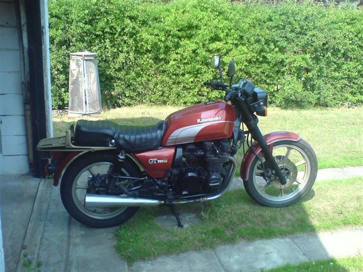 Kawasaki Z 750 GT billede 1