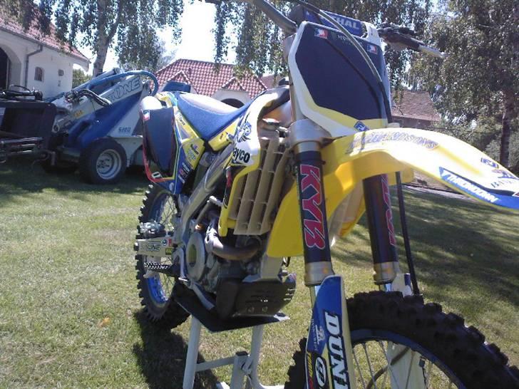 Suzuki RM-Z 250 k7 "byttet" billede 16