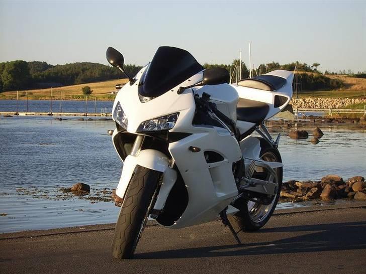 Honda CBR1000RR Fireblade billede 7